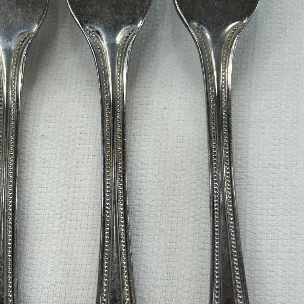 International Silver gently pre